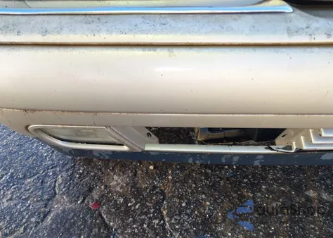 1998 Mercedes-Benz E 320 из США, поврежденный, VIN WDBJF65F6WA506100